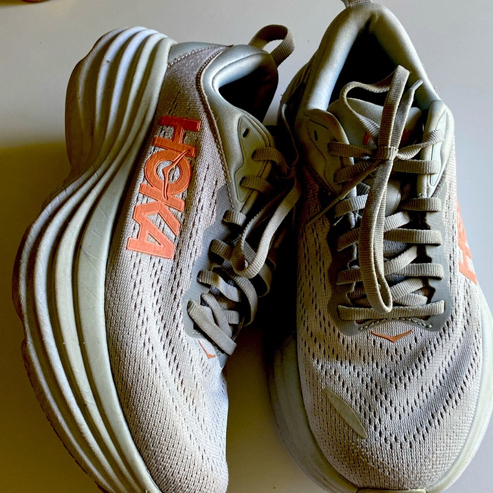Hoka Bondi 8